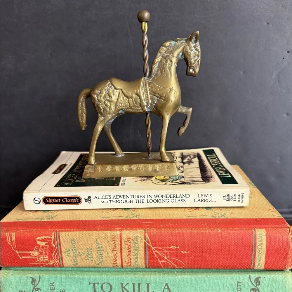 Vtg.Solid Brass Carousel horse with beautiful patina.Aged to perfection.Korea